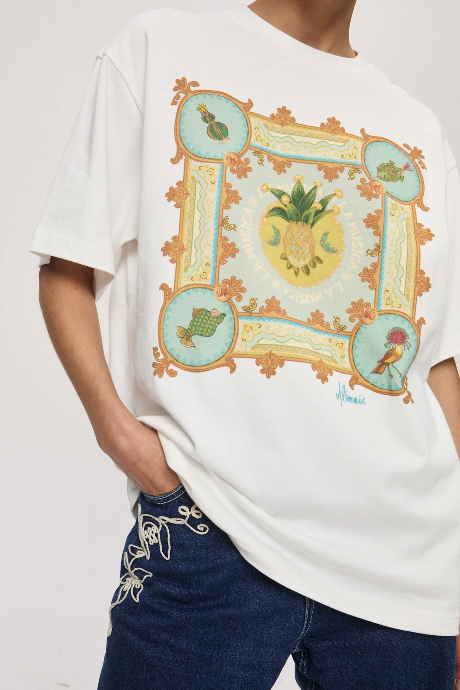 LA MUSICA TEE EXCLUSIVE sold by Alemais product image thumbnail 5