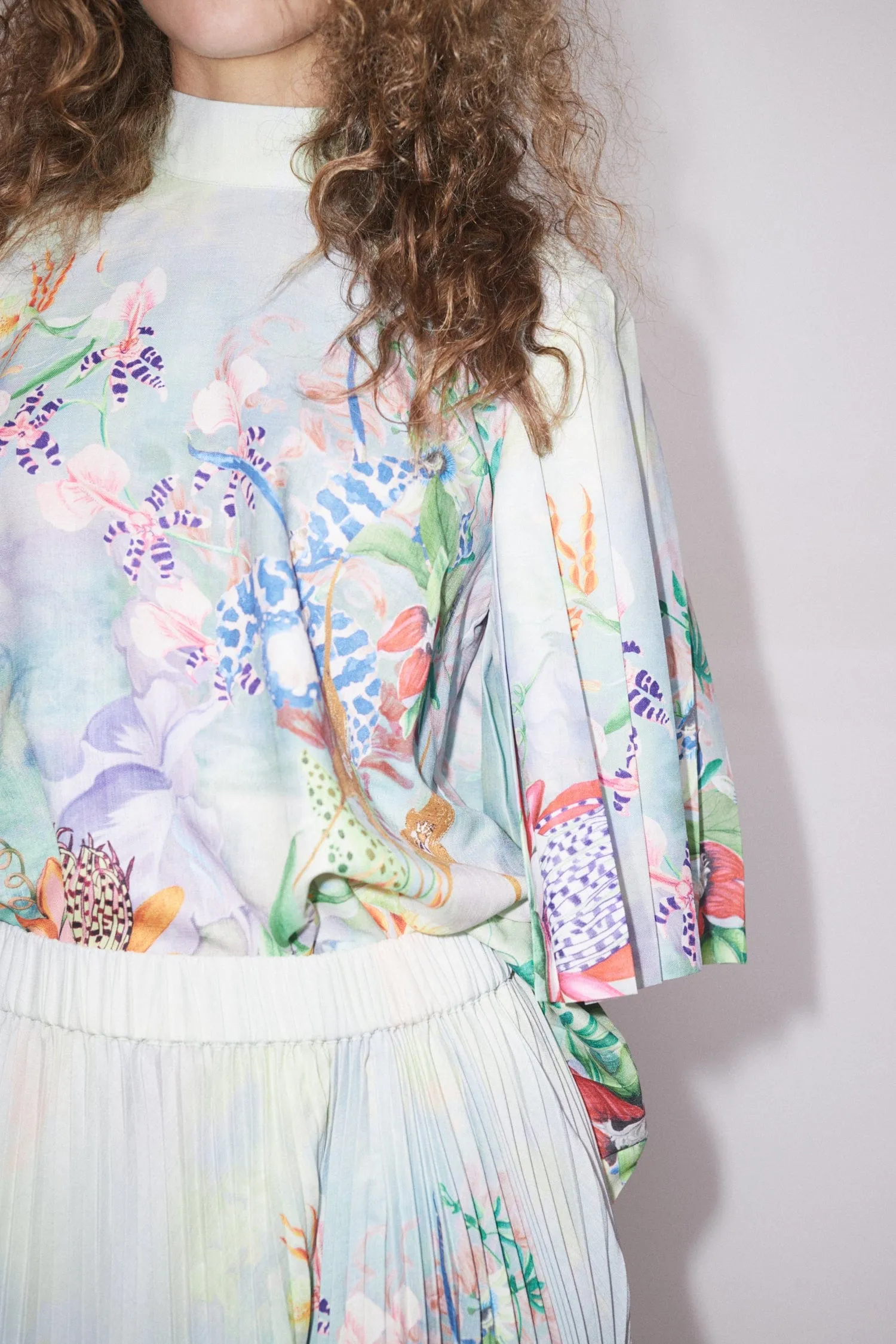 MIRAGE TOP sold by Alemais product image thumbnail 3