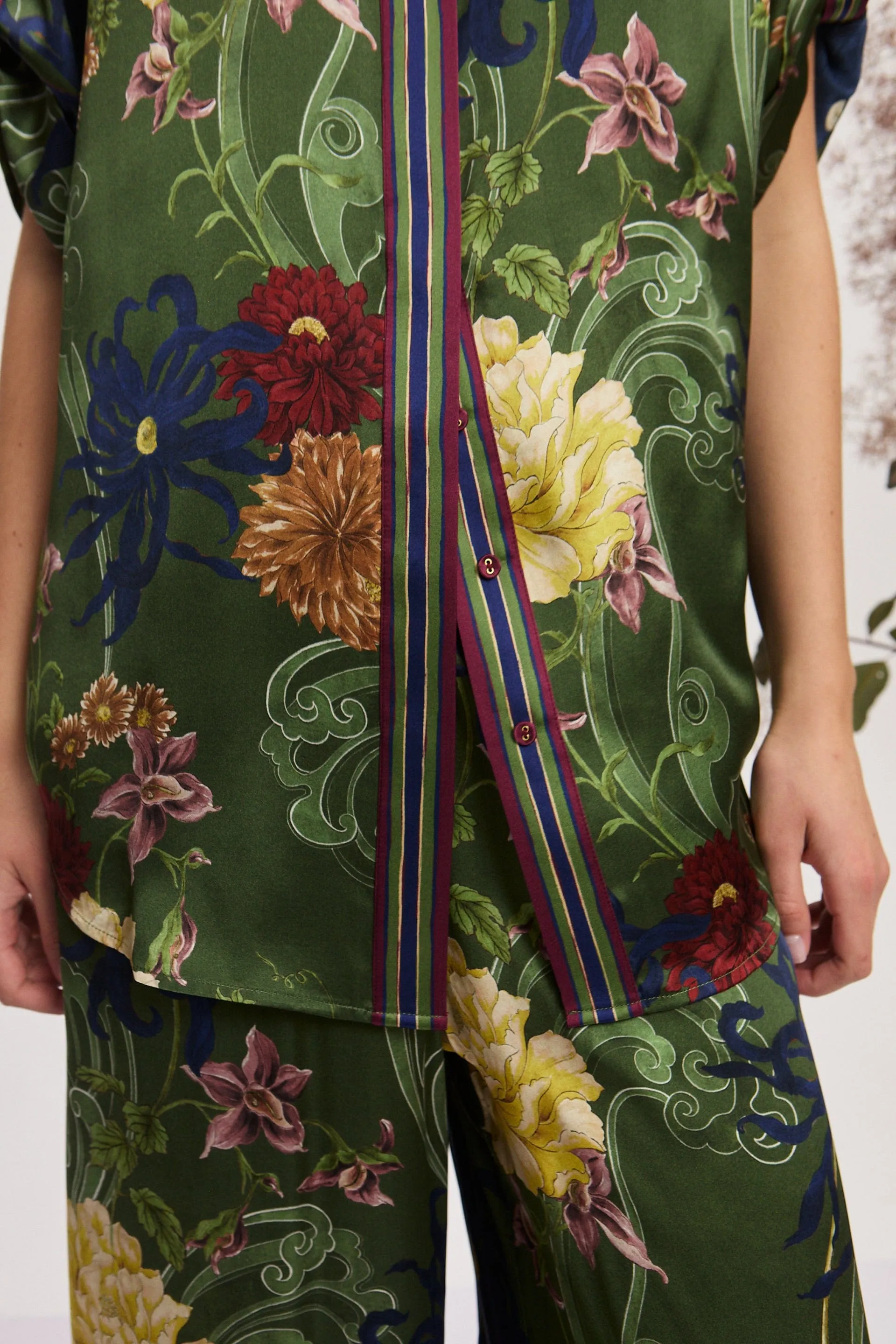 AVERY SILK PANT sold by Alemais product image thumbnail 5