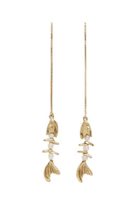 CALYPSO PEARL FISH CHAIN EARRINGS made by Alemais