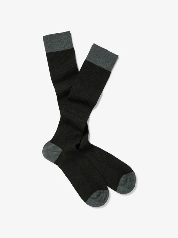 LINDA Kaki sold by ROYALTIES