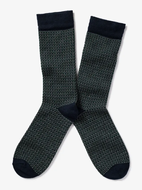 GARY Nuit sold by ROYALTIES