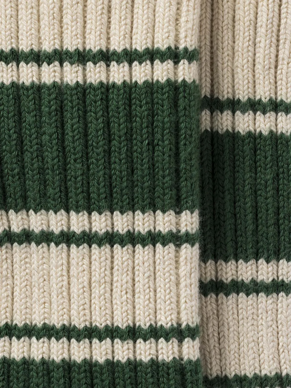 STANISLAS Vert sold by ROYALTIES product image thumbnail 3