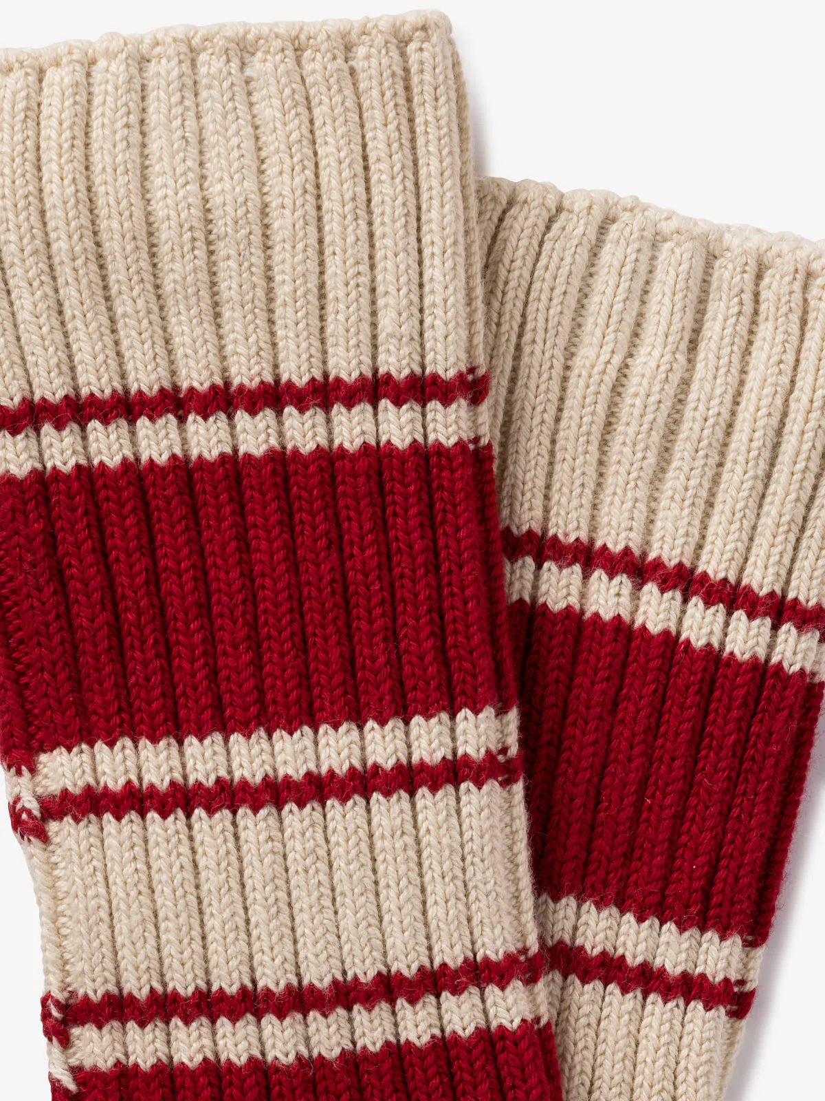 STANISLAS Rouge sold by ROYALTIES product image thumbnail 2