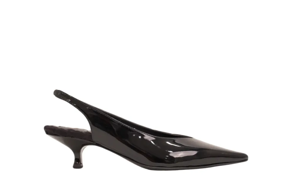 SILVANA sold by AERA