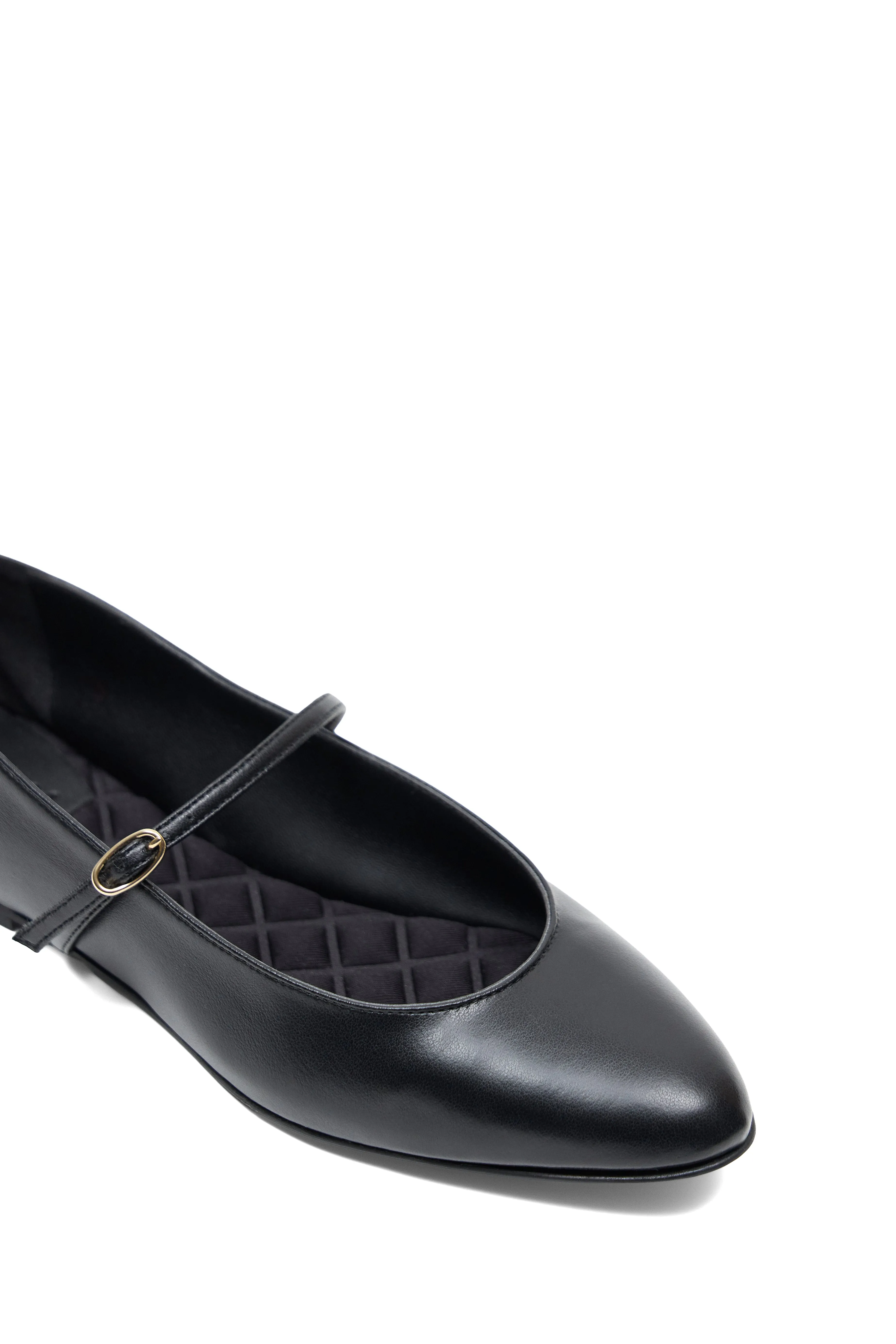 MINA sold by AERA product image thumbnail 3