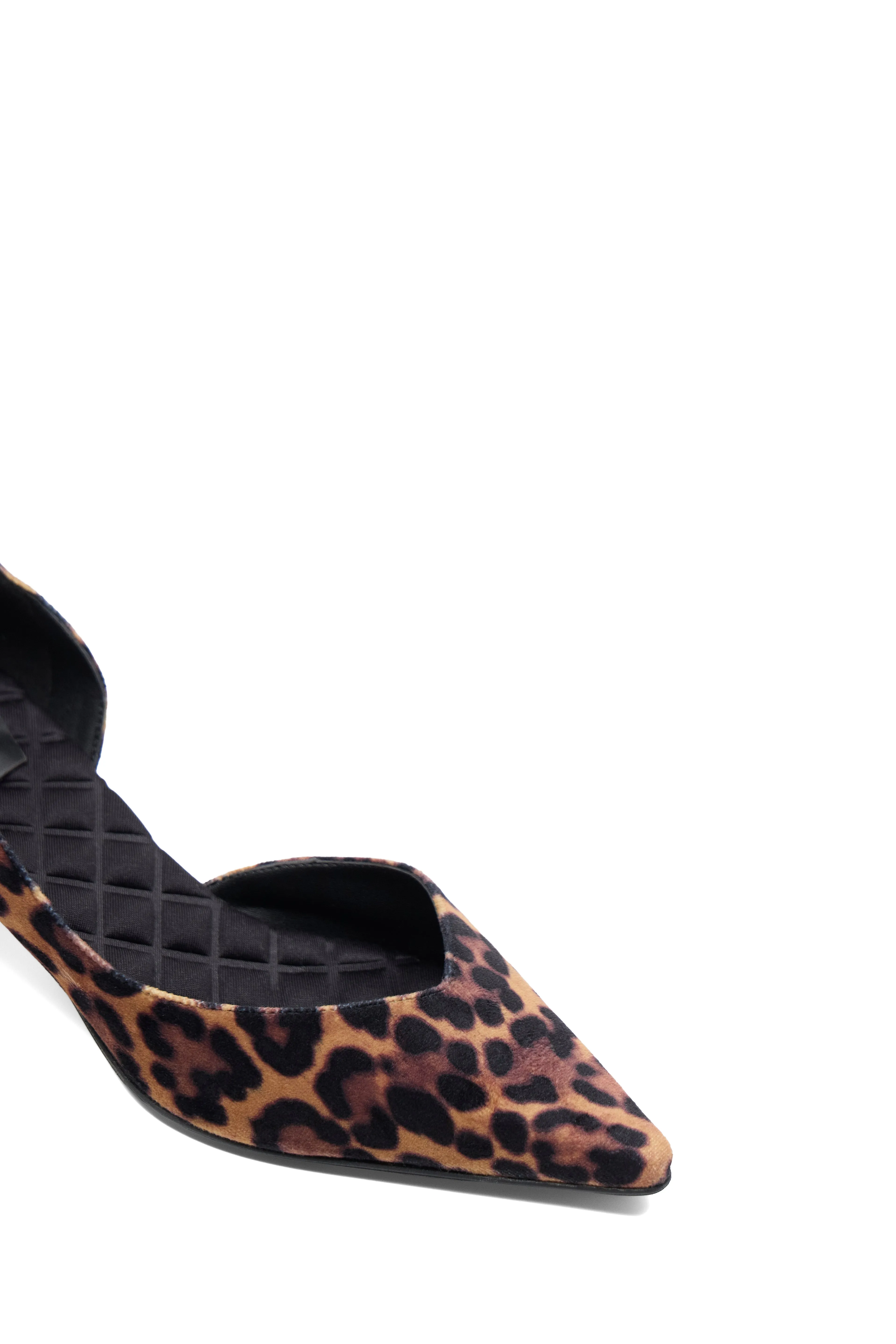 ARIANA sold by AERA product image thumbnail 3