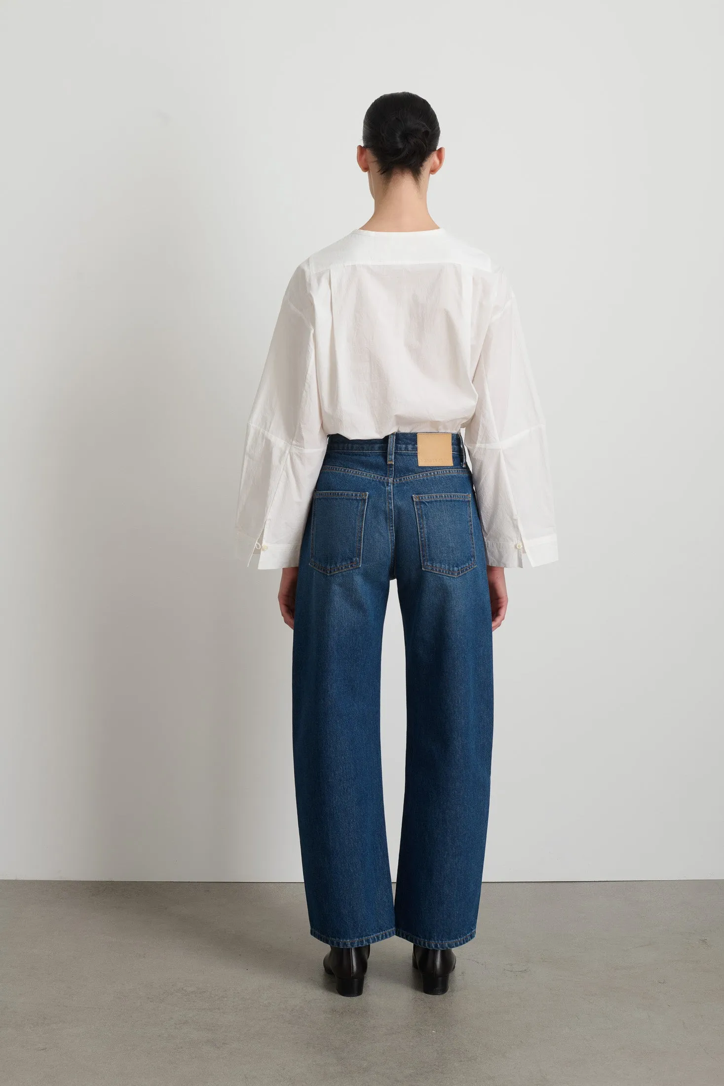 Leroy Mid Relaxed Bow Cate Wash sold by B Sides Jeans product image thumbnail 3