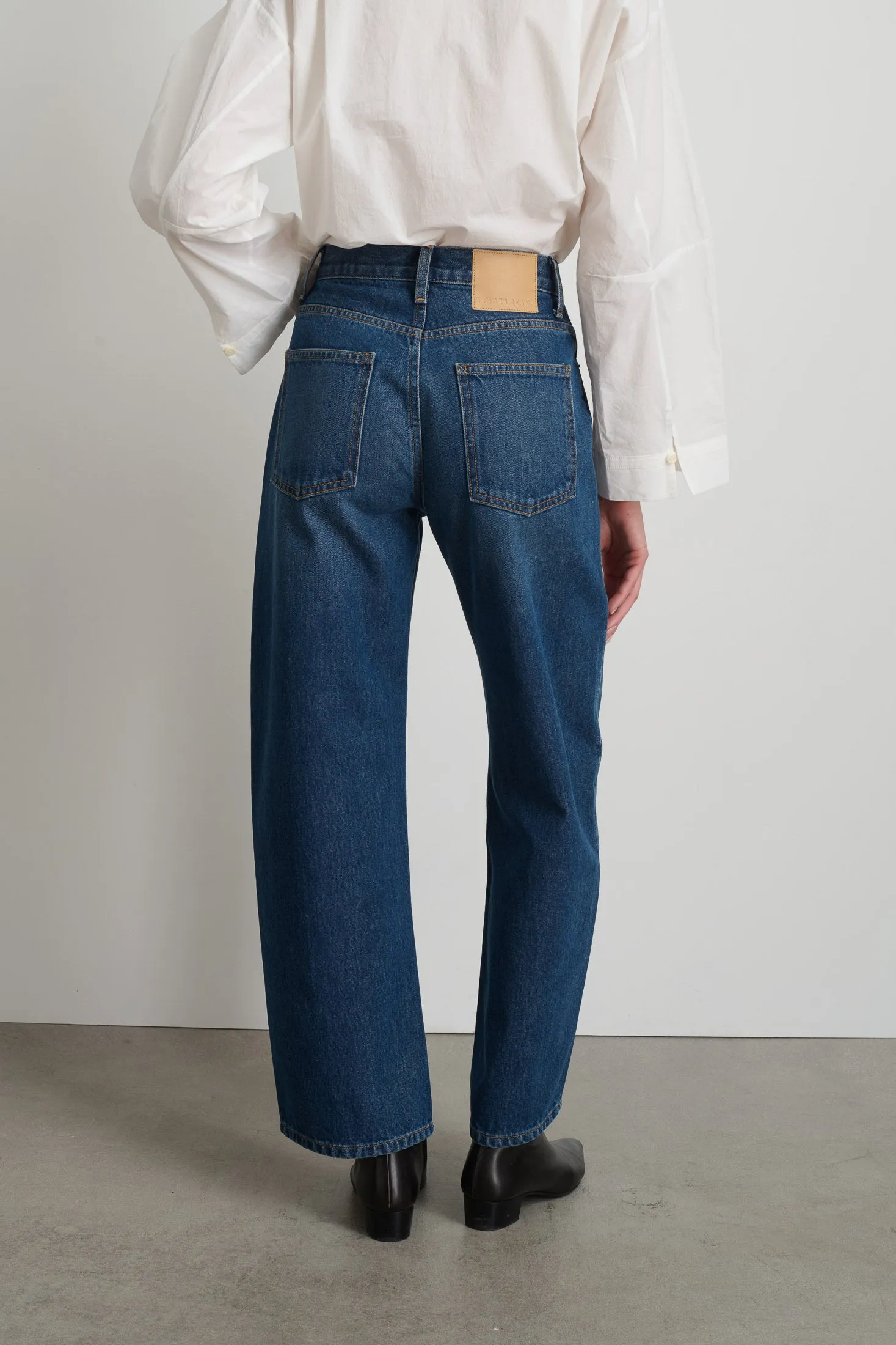 Leroy Mid Relaxed Bow Cate Wash sold by B Sides Jeans product image thumbnail 5