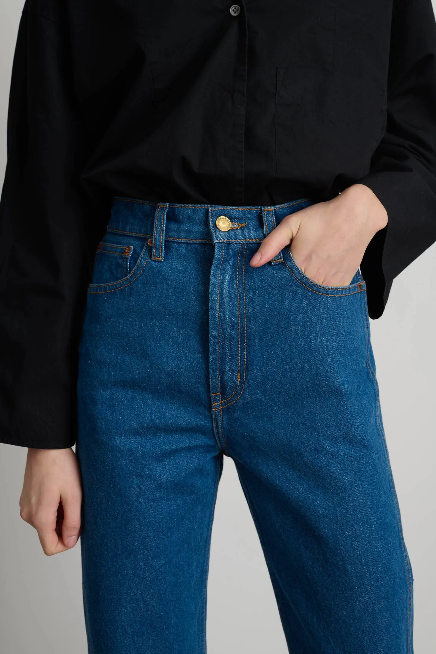 Plein Relaxed Straight Bessette sold by B Sides Jeans product image thumbnail 5