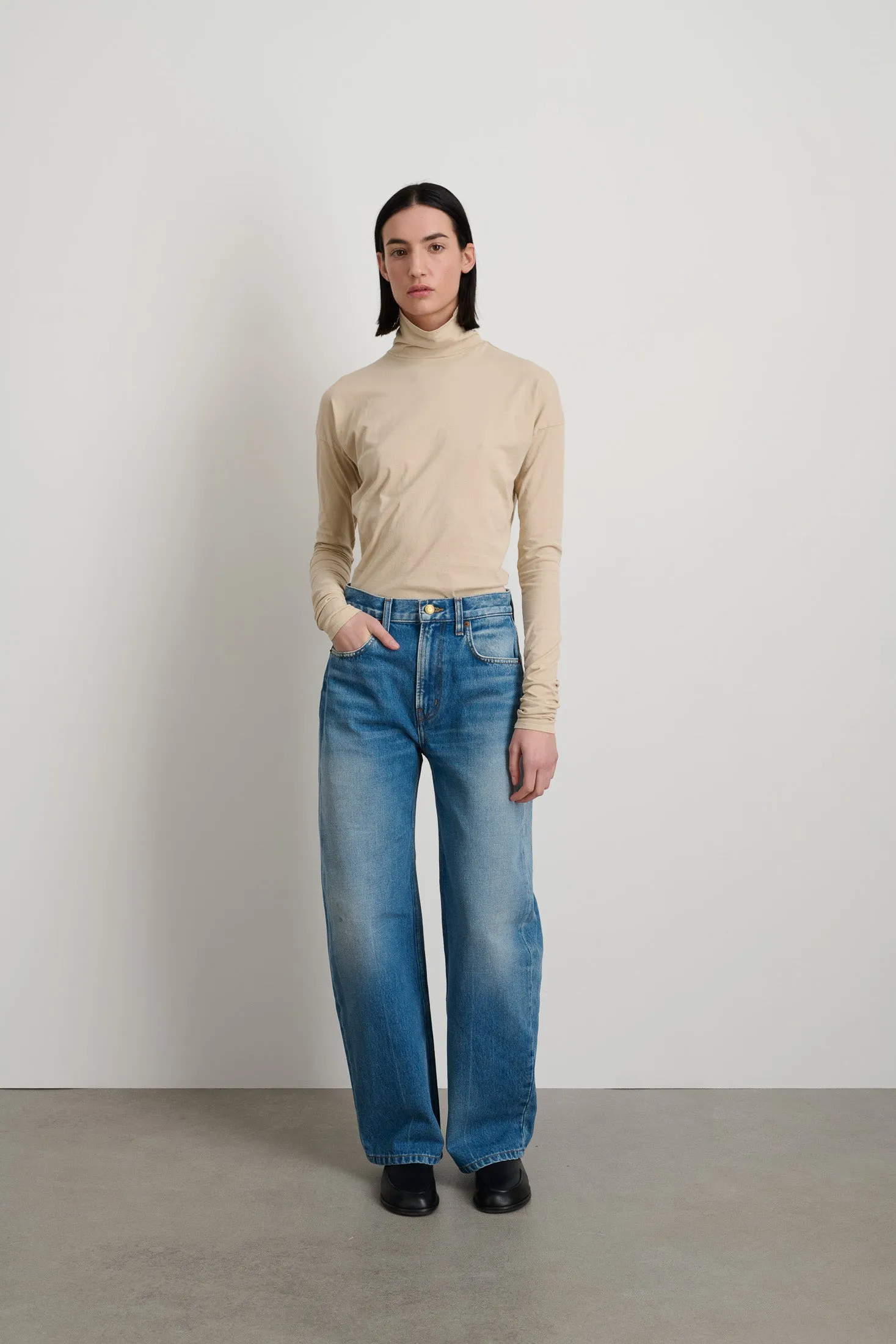 Leroy Mid Relaxed Bow Hyde Wash sold by B Sides Jeans product image thumbnail 2