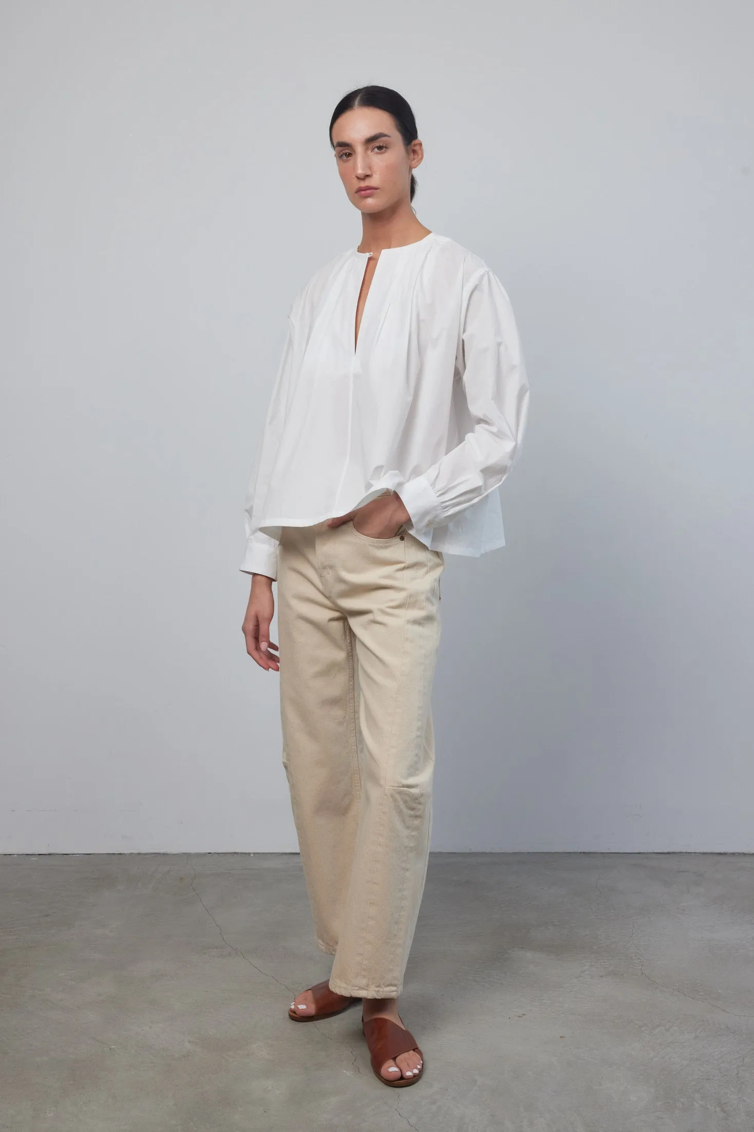 Fira Top White Poplin sold by B Sides Jeans product image thumbnail 2