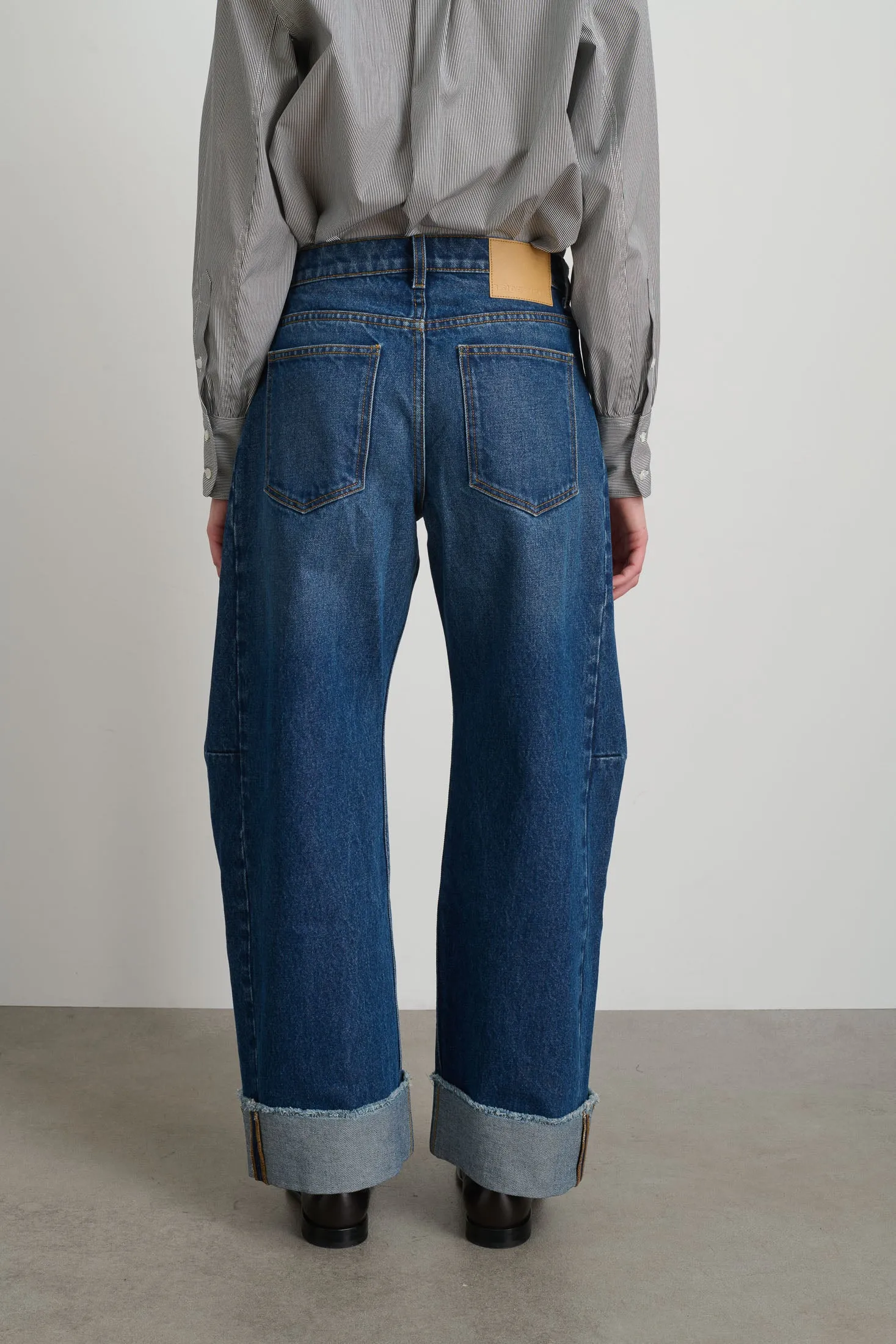 Relaxed Cuffed Lasso Jean Cate Wash sold by B Sides Jeans product image thumbnail 5