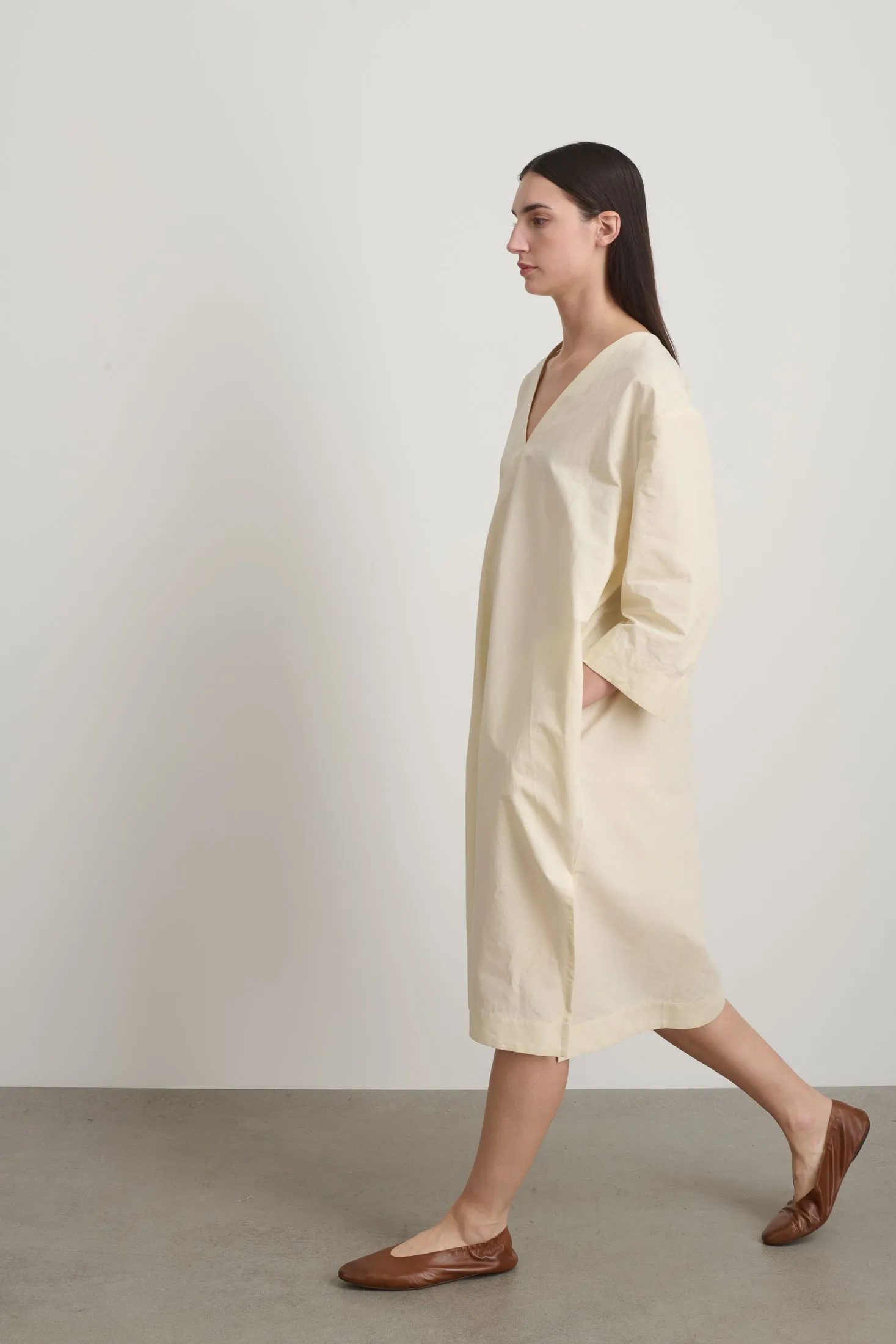 Vee Shift Dress White sold by B Sides Jeans product image thumbnail 4