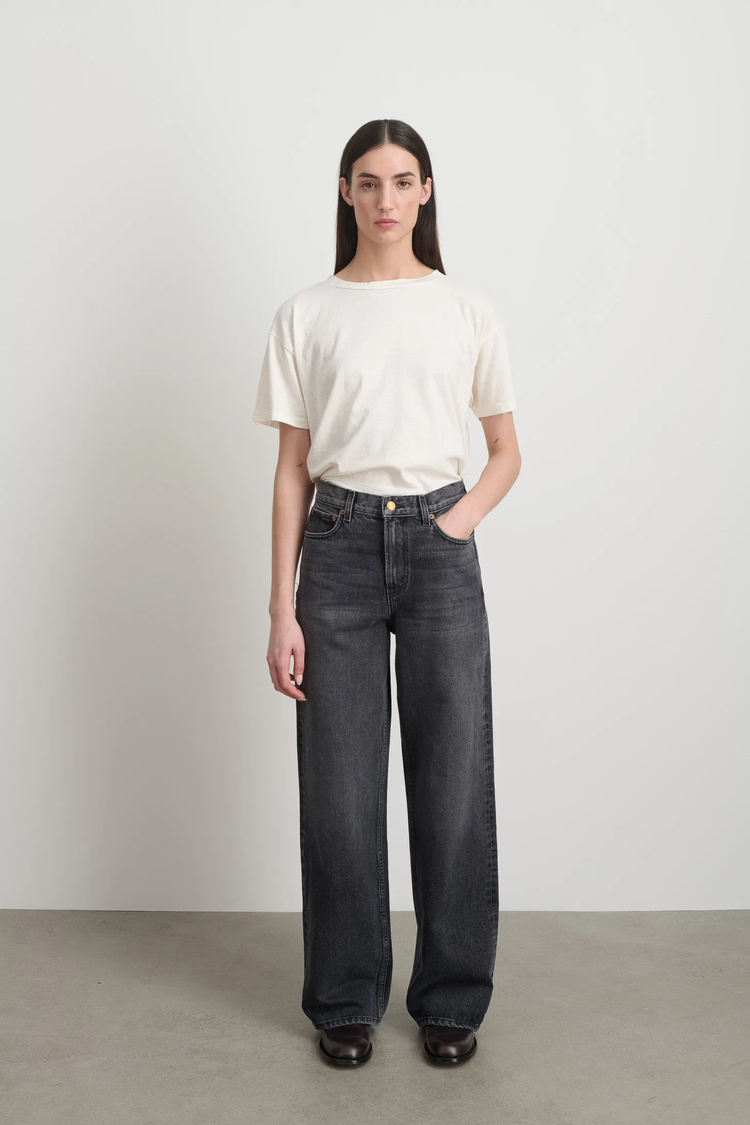 Elissa Jean Long Stil Black sold by B Sides Jeans