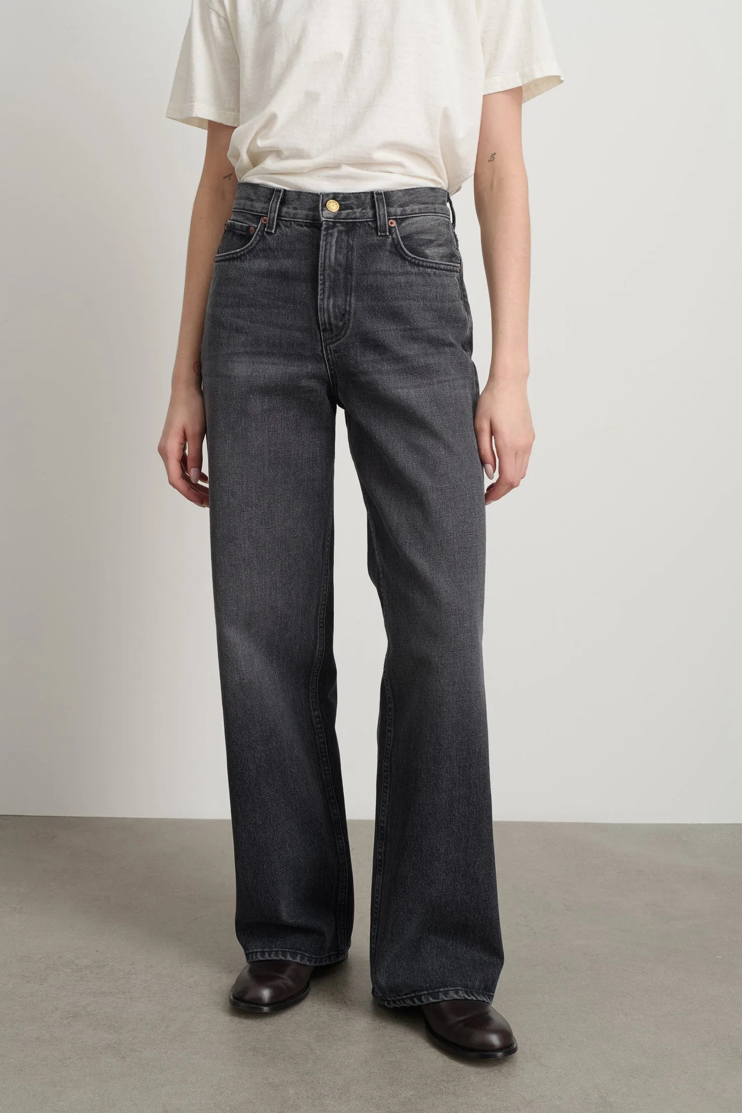 Elissa Jean Long Stil Black sold by B Sides Jeans product image thumbnail 5