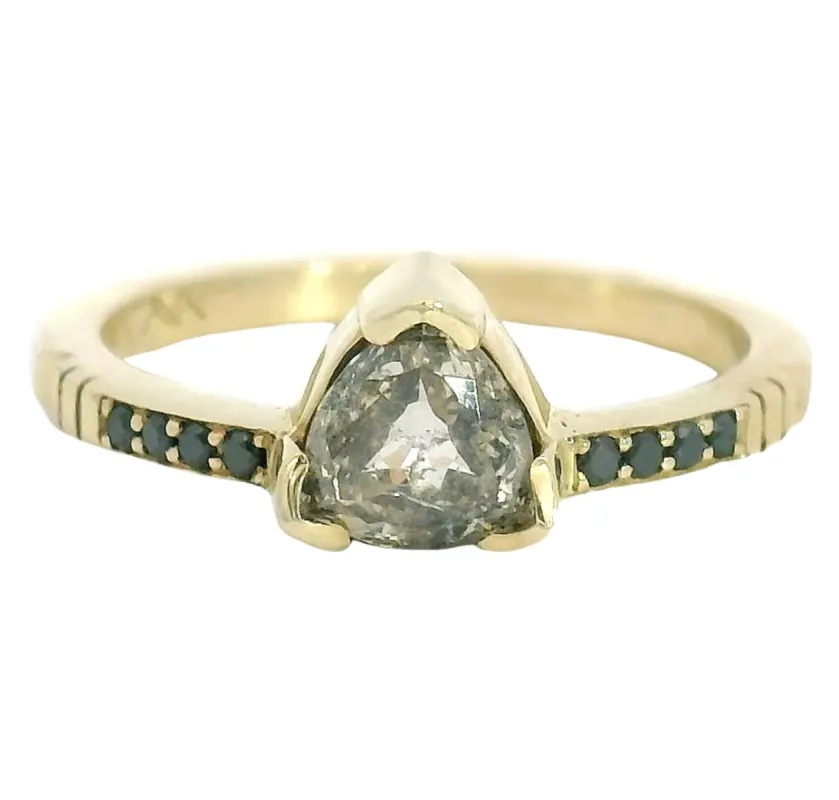 The Kawaakari sold by Young In The Mountains