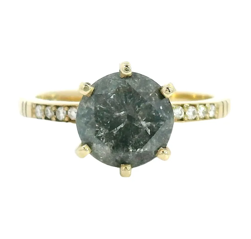 The Caravāo sold by Young In The Mountains