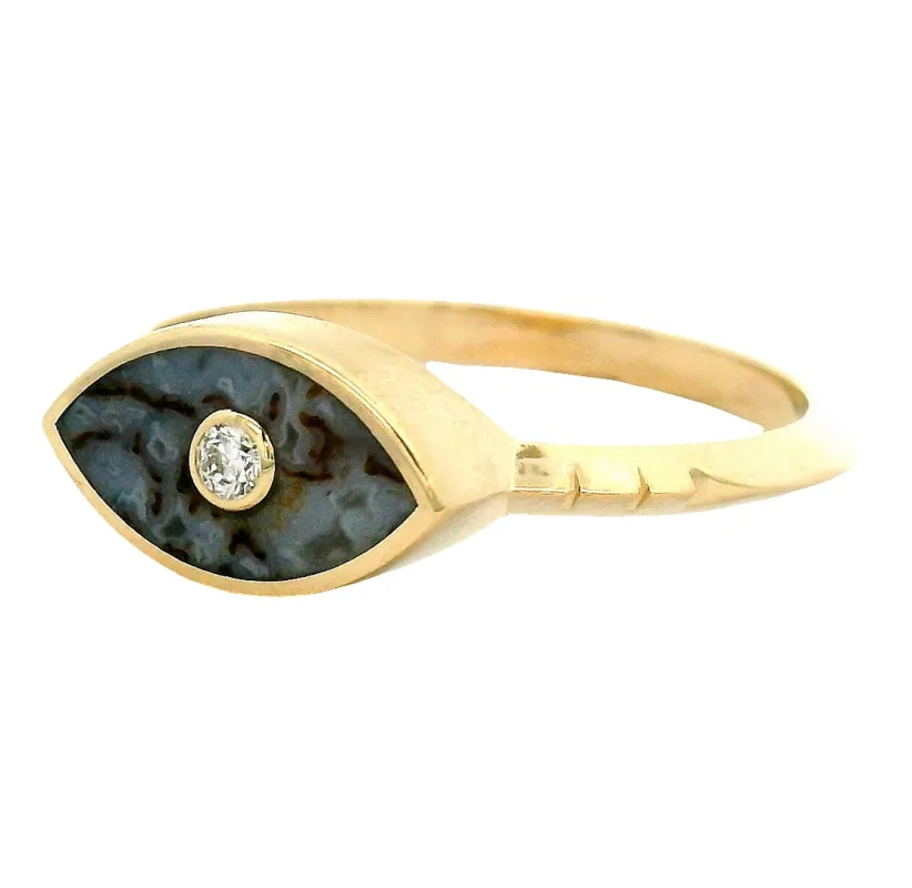 The Anja ring sold by Young In The Mountains