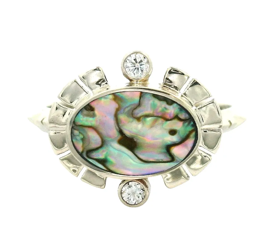 The Sol Ring sold by Young In The Mountains