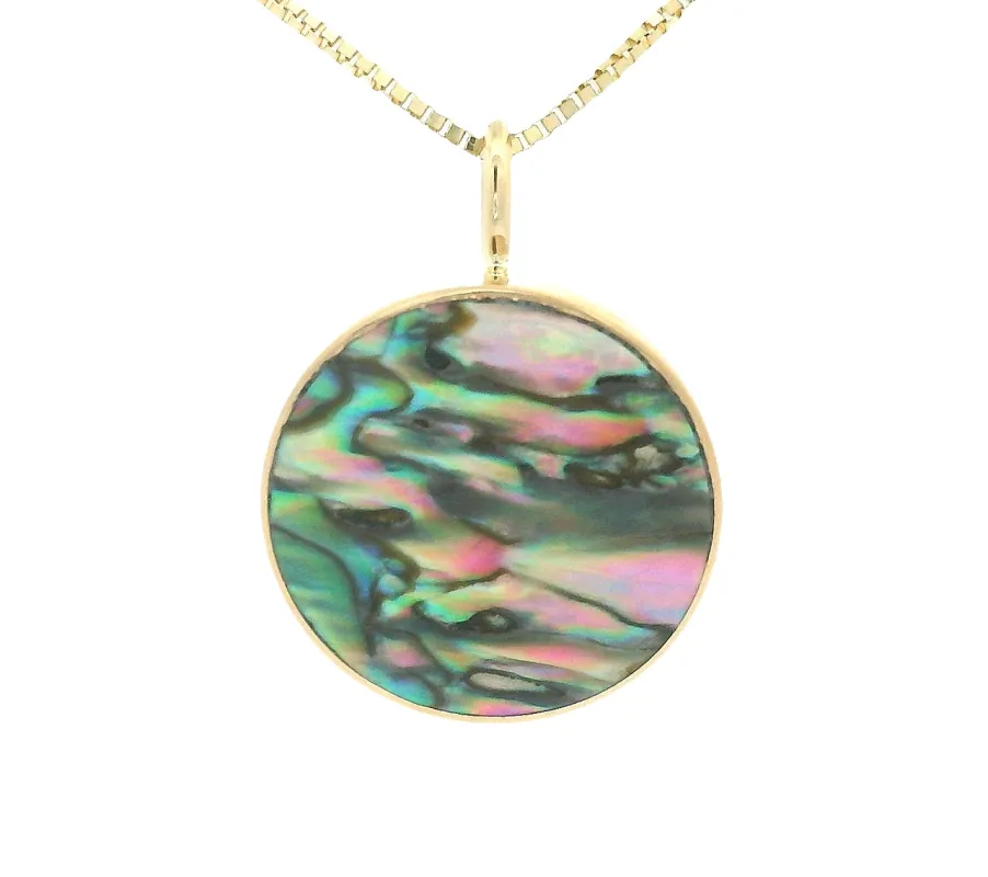 The Circ Pendant made by Young In The Mountains