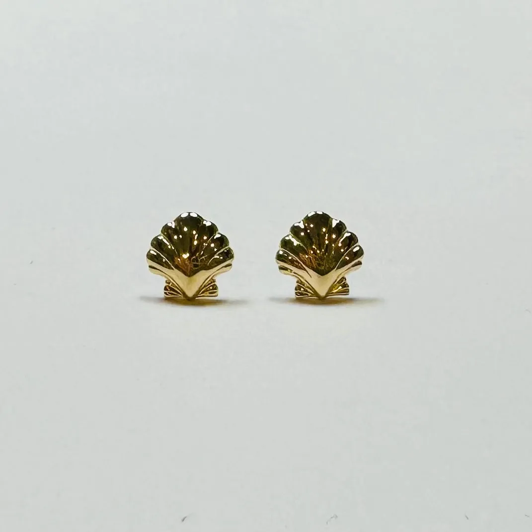 scallop shell studs sold by Theodosia