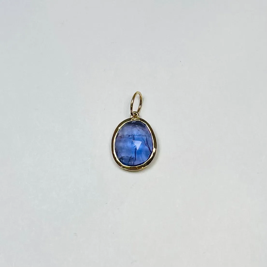 tanzanite pendant sold by Theodosia