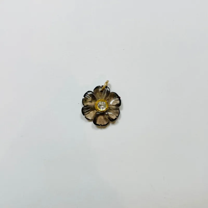 carved topaz flower pendant, 5/8 in made by Theodosia