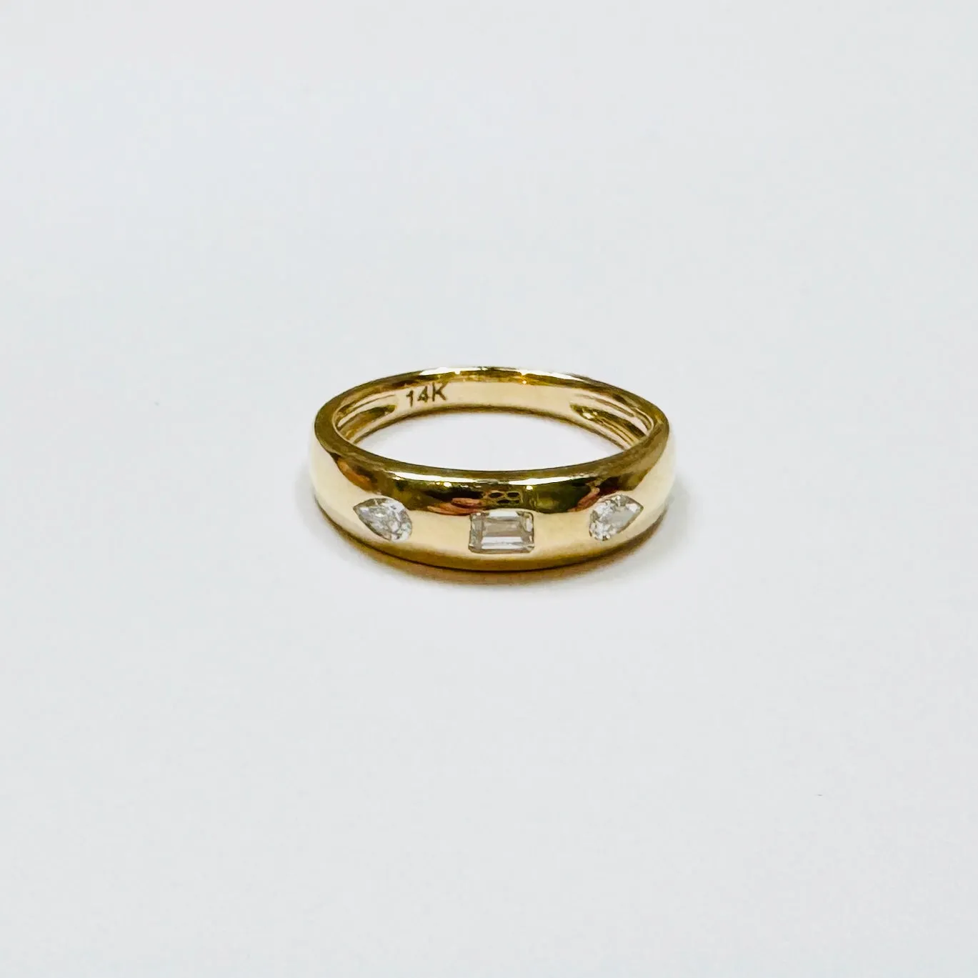 geometric illusion pinky pink sold by Theodosia