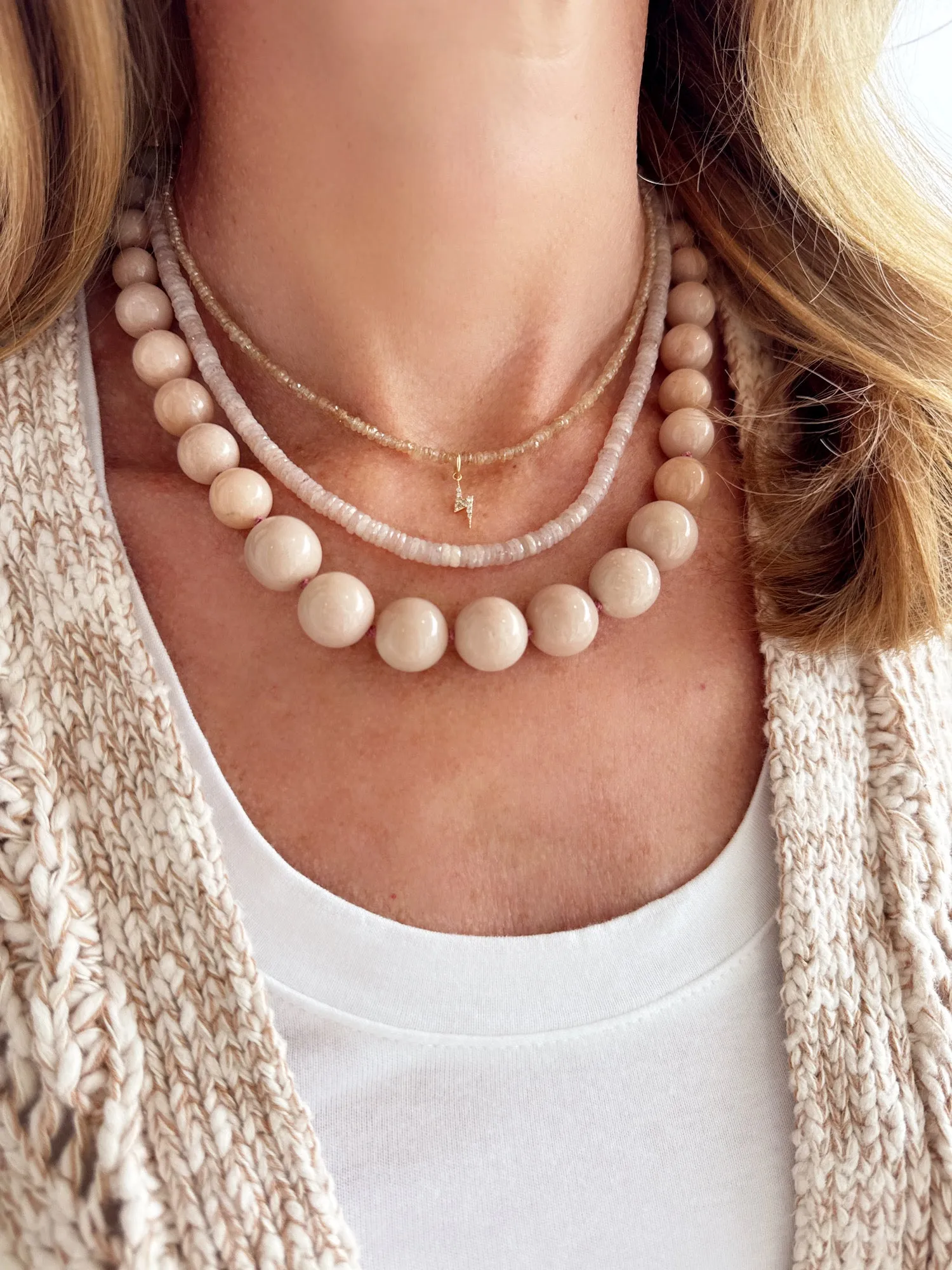 knotted gumball peach agate necklace sold by Theodosia product image thumbnail 2