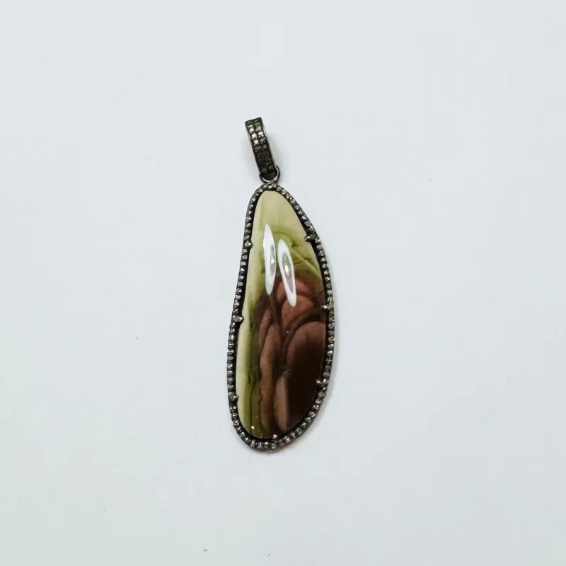 agate pendant, silver sold by Theodosia