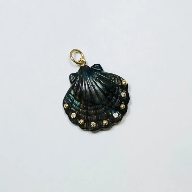 carved labradorite scallop shell pendant made by Theodosia