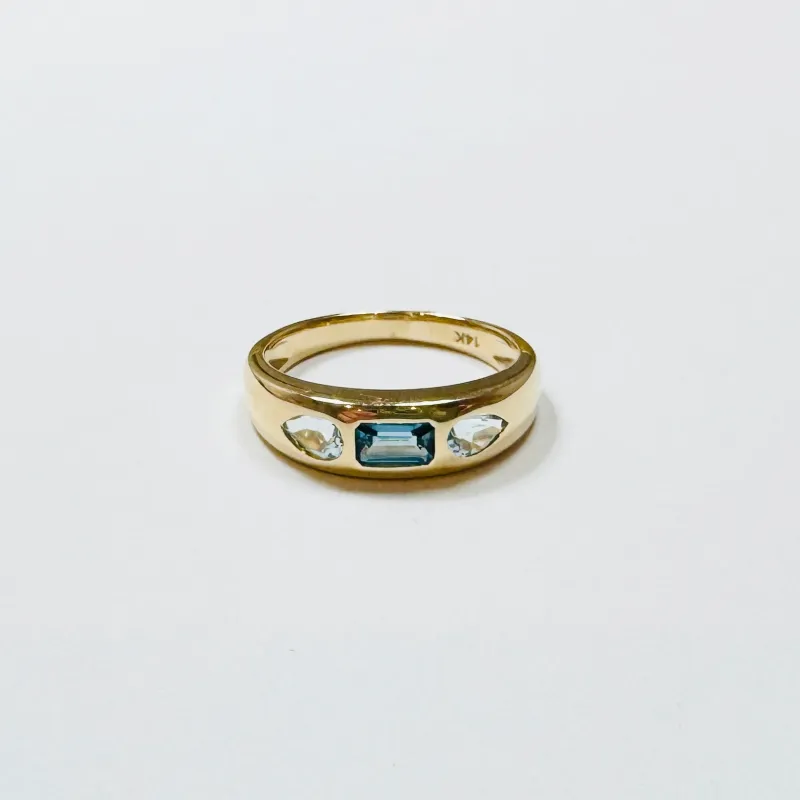 sapphire dome ring made by Theodosia