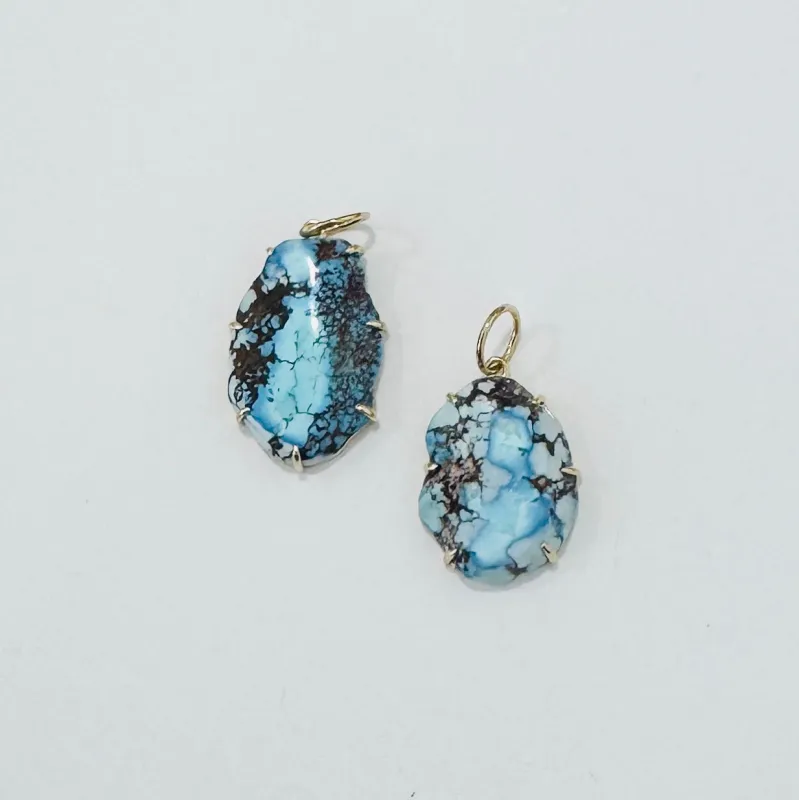 exotic polychrome turquoise pendant made by Theodosia