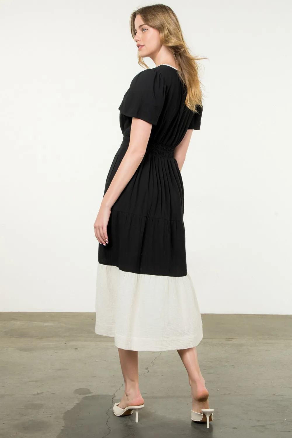 The Gretchen Tiered Maxi Dress sold by Thread & Seed product image thumbnail 4