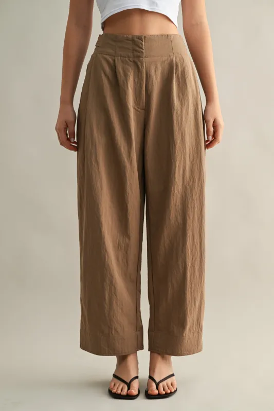 The Dani Barrel Leg Pants sold by Thread & Seed