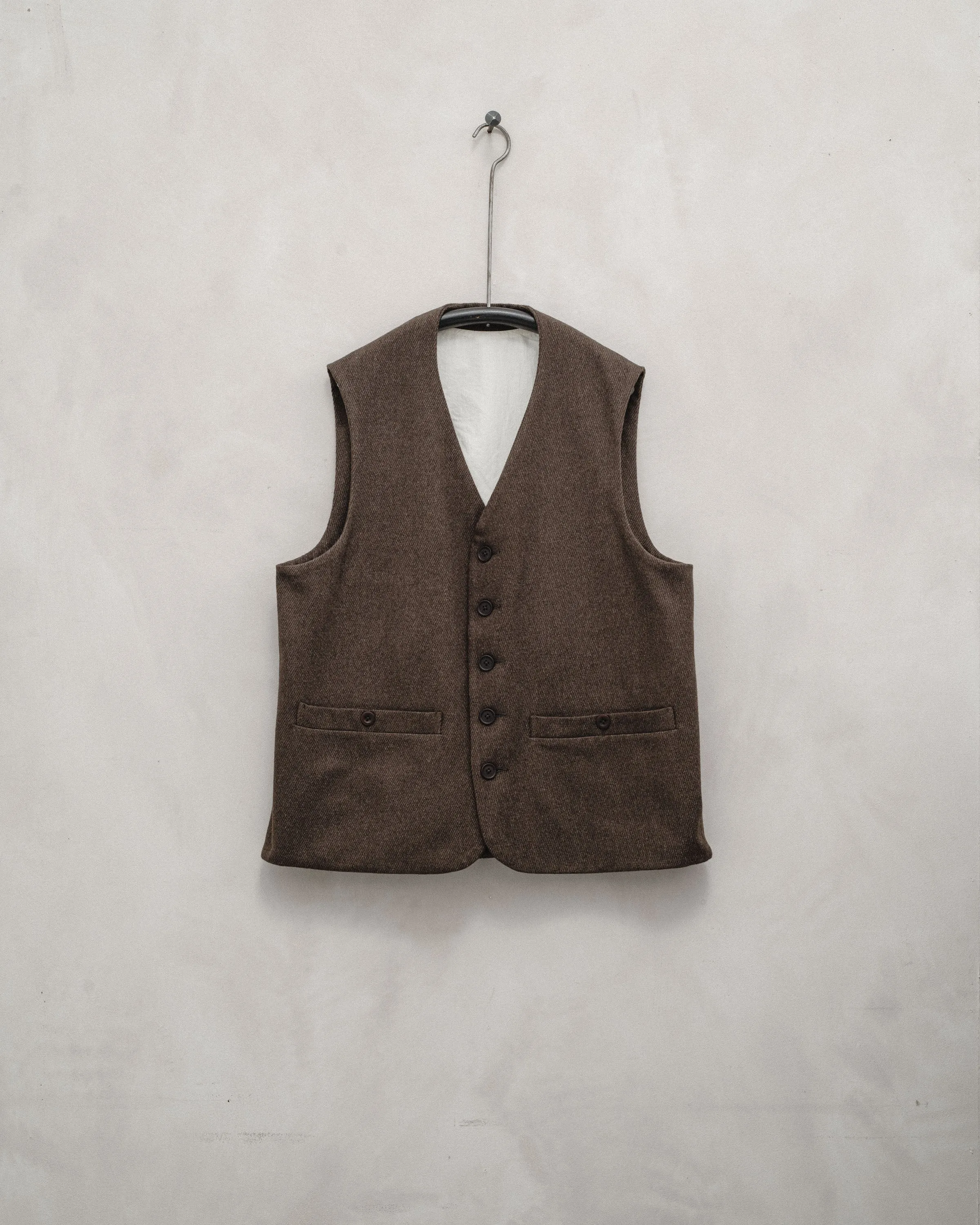 Welt Pocket Vest - Yarn Dyed Wool/Cotton Twill, Olive Melange sold by Evan Kinori Mens