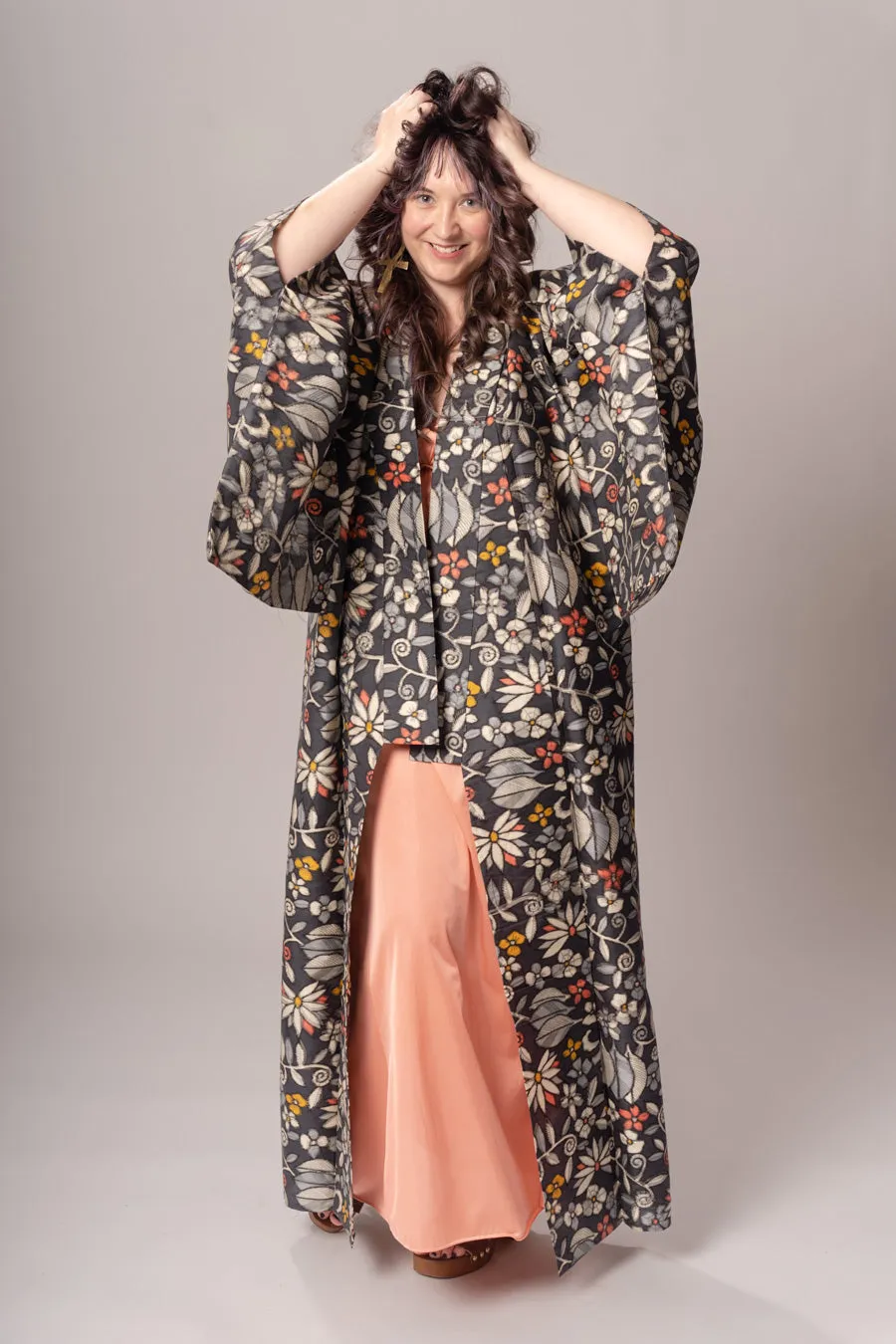 Dark Floral Meissen Silk Kimono sold by Charm School Vintage product image thumbnail 5