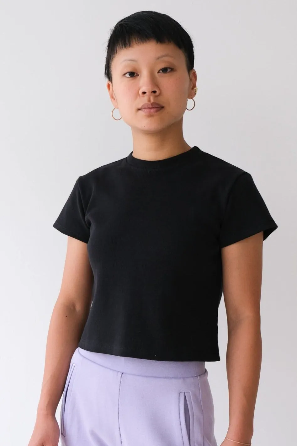 BROOK black t-shirt sold by Odeyalo