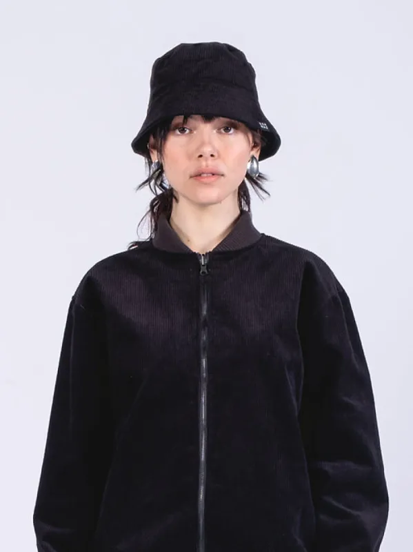 1ER MAI - Bucket hat in black corduroy made by Odeyalo