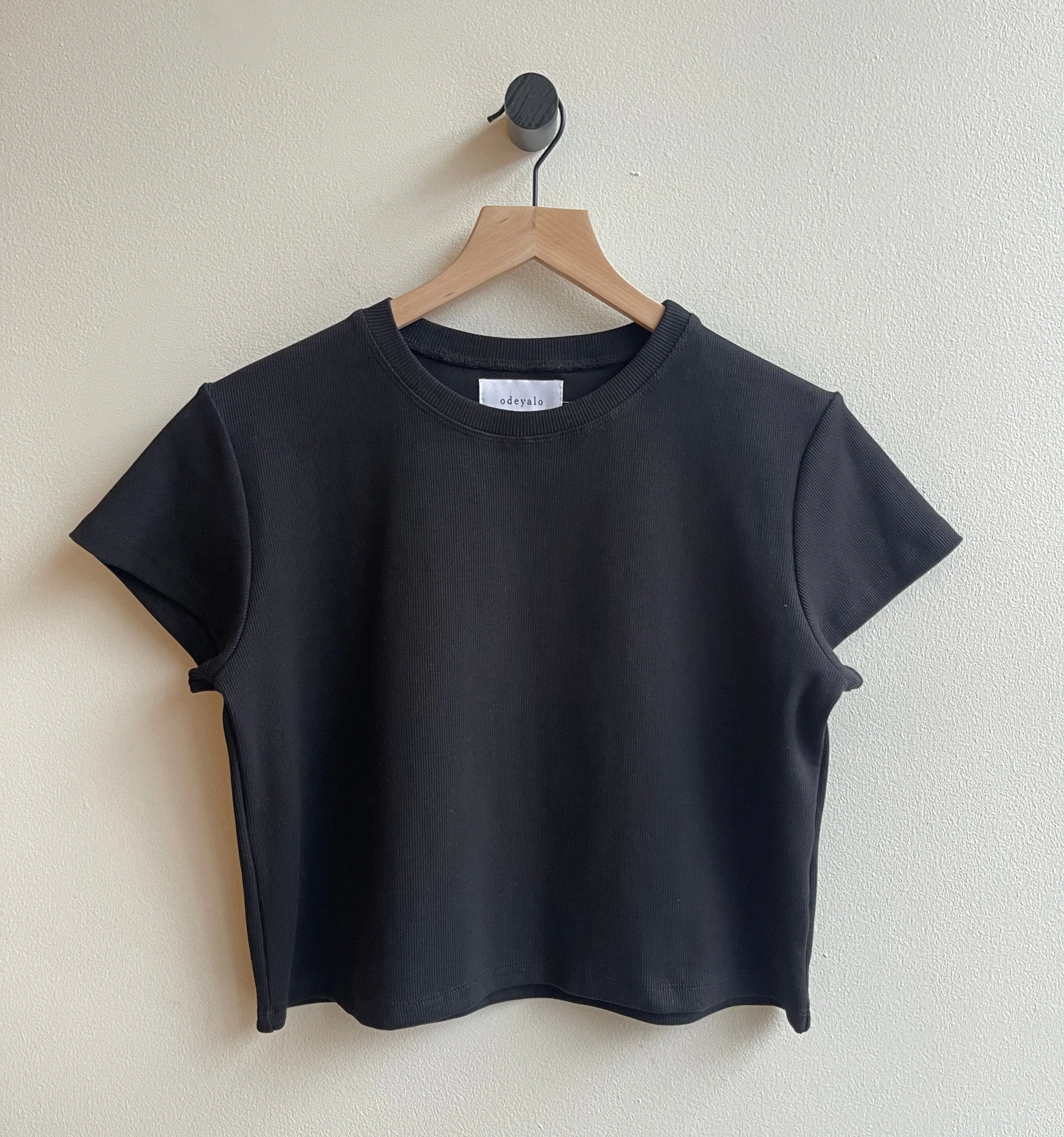 BROOK black t-shirt sold by Odeyalo product image thumbnail 2