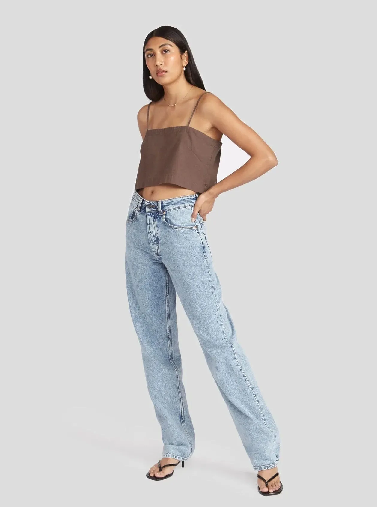 DECADE STUDIO - Quinn porto sold by Odeyalo