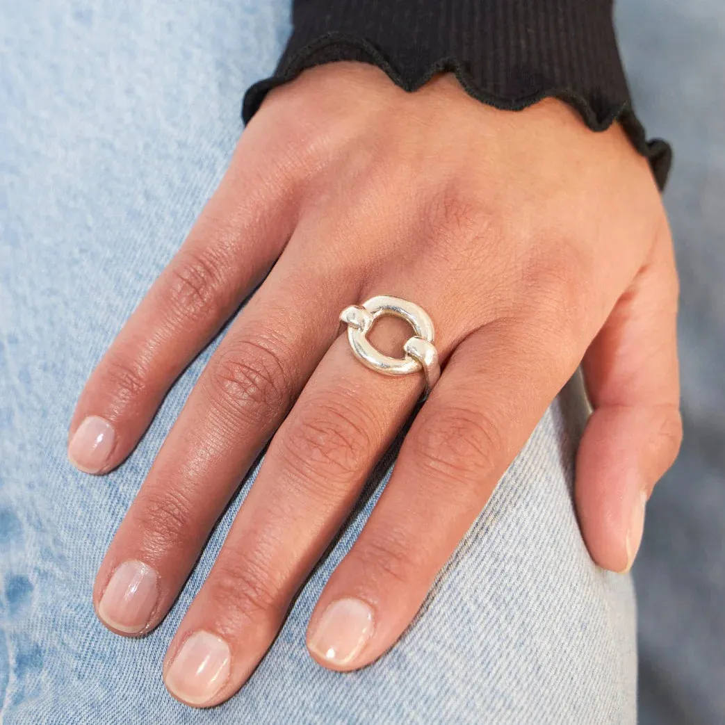 DOVA PRYCE - Boucle ring sold by Odeyalo