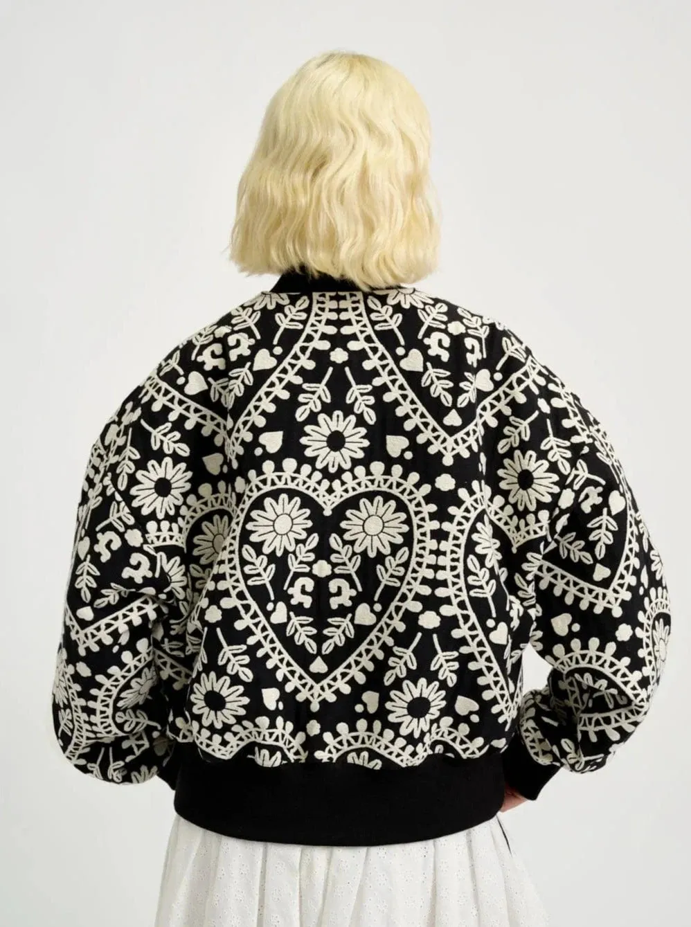 ELIZA FAULKNER - Frida jacket black & white jacquard sold by Odeyalo product image thumbnail 2