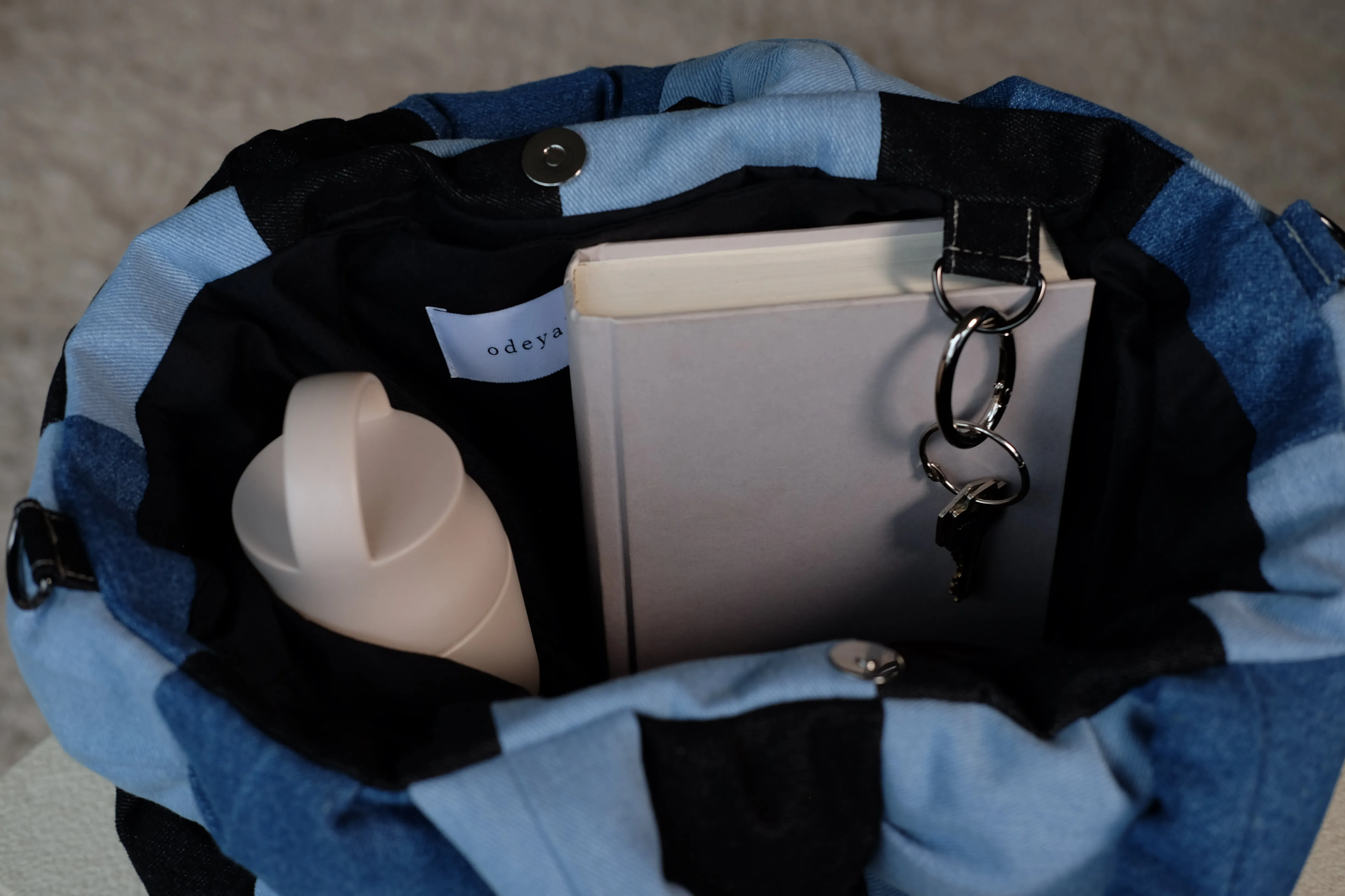 Everyday Bubbles large bag - dark denim sold by Odeyalo product image thumbnail 2