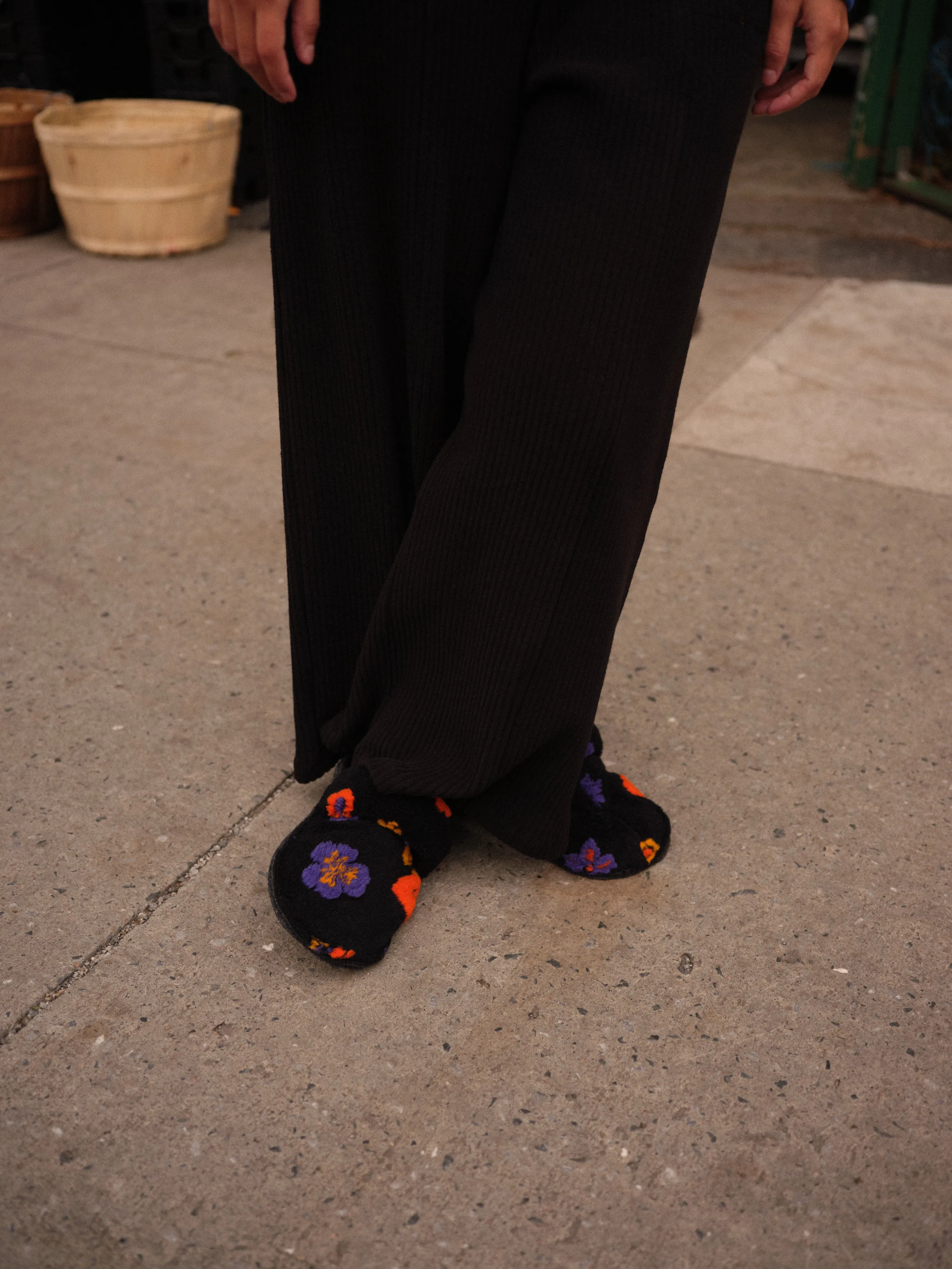 FALCO wide leg pant - XXS with uneven waistband sold by Odeyalo product image thumbnail 2