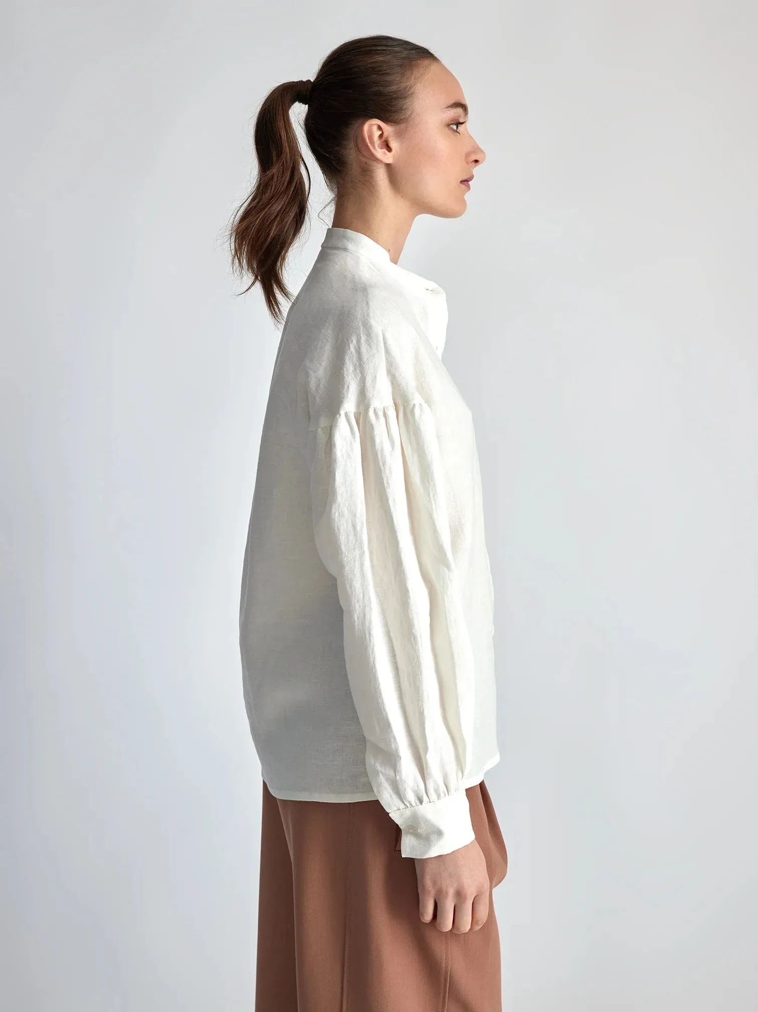 LÉPIDOPTÈRE - Daria Blouse White sold by Odeyalo product image thumbnail 4