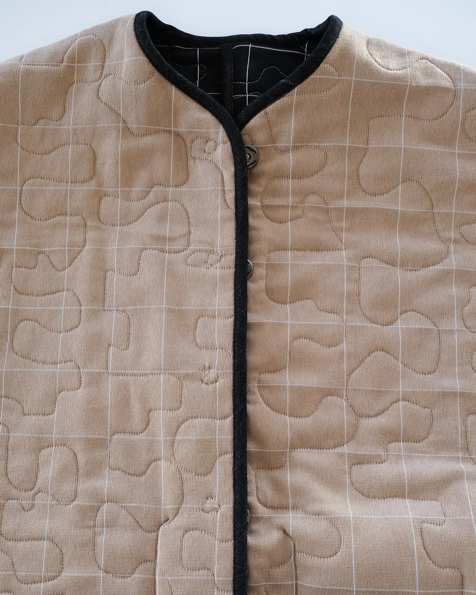 NOREN reversible jacket sold by Odeyalo product image thumbnail 2