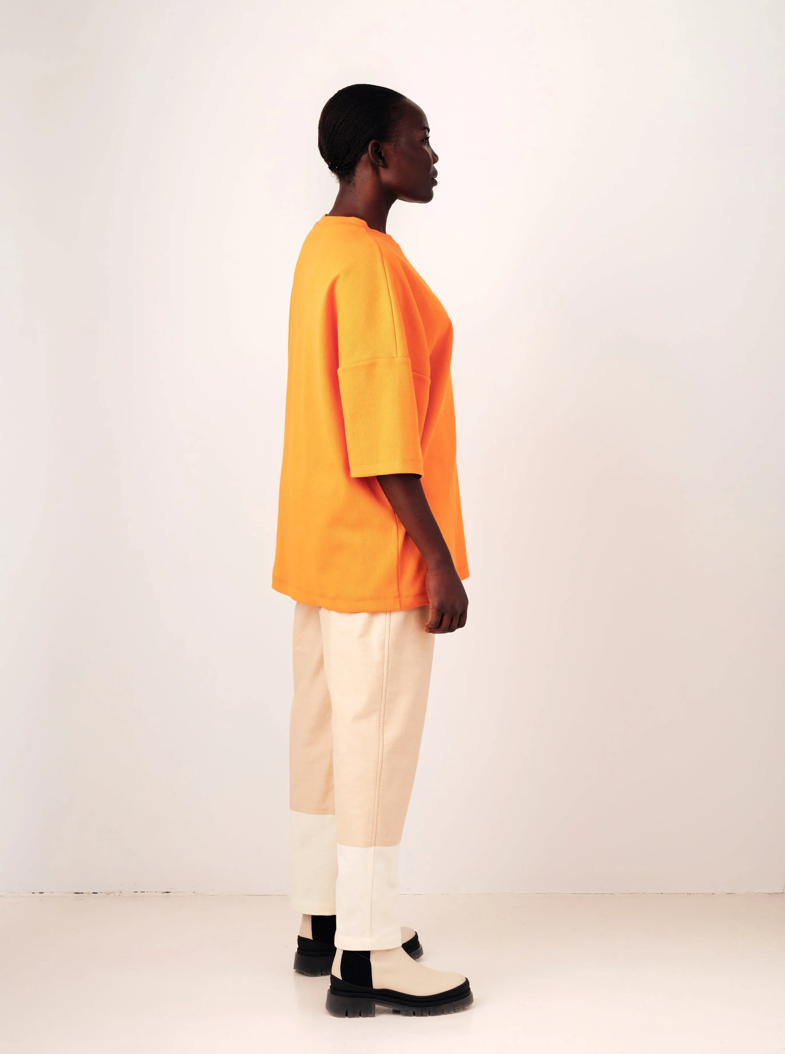 OKINI beige pant sold by Odeyalo product image thumbnail 3