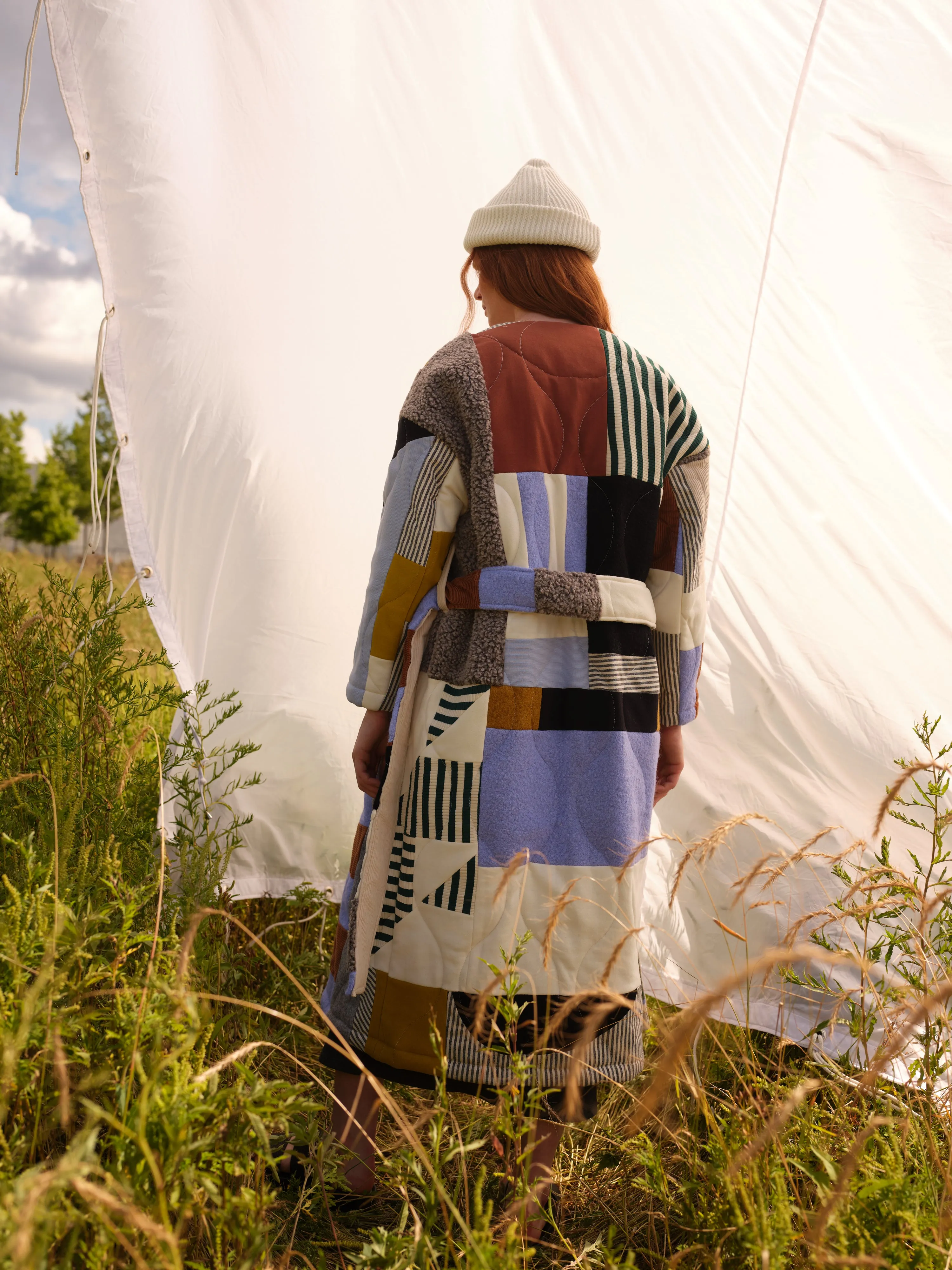 The long coat sold by Odeyalo product image thumbnail 2